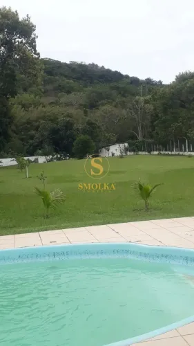 Área com viabilidade para condomínio multifamiliar - Cachoeira do Bom Jesus, Florianópolis