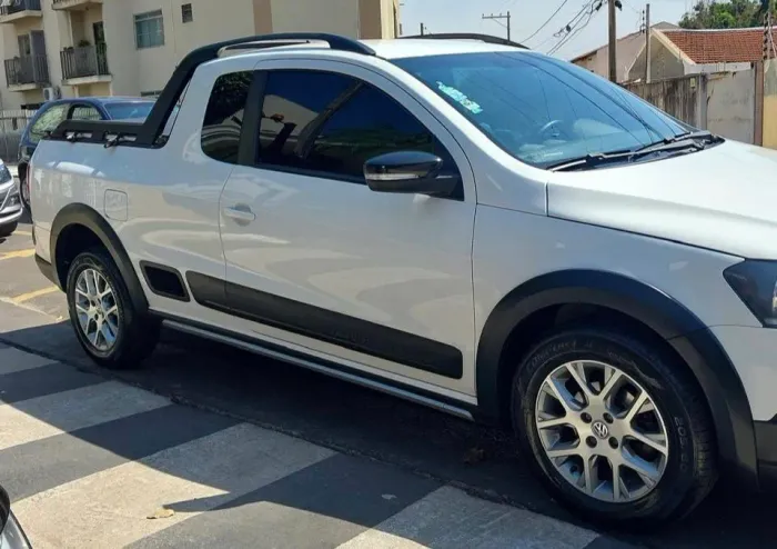 SAVEIRO CROSS 2014 COMPLETA 