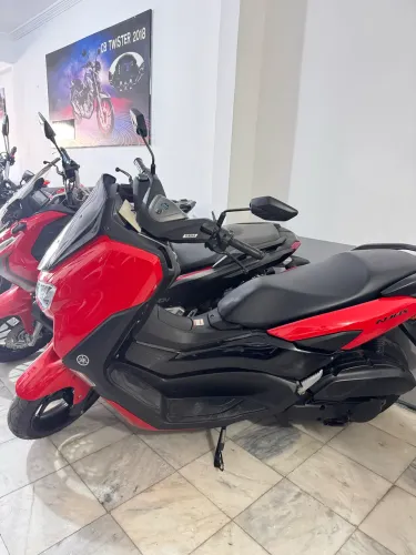 Nmax 160 2024 - Financiamento em 48x e cartão em 18x
