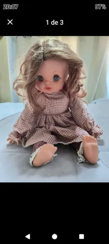 Boneca Antiga de Coleção