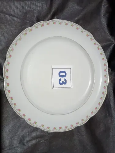 Prato p/ bolo porcelana com flores