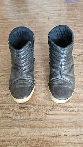 Bota de couro preta Side Walk nro 36