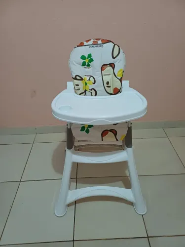 Cadeira de alimentação galzerano 