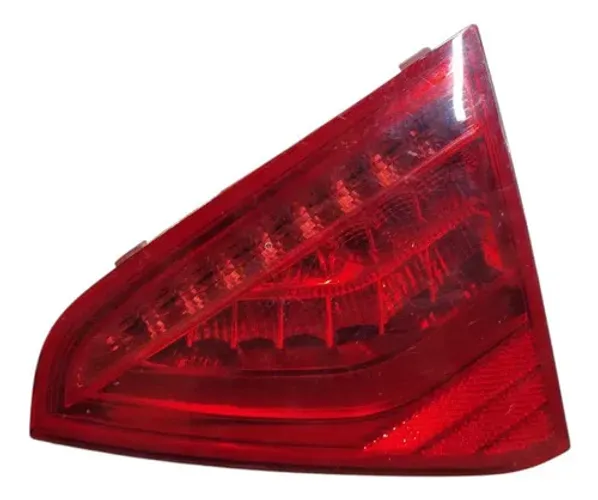 Lanterna Audi A5 2013 2014 2015  Tampa Traseira Direita Direito/passageiro Vermelho