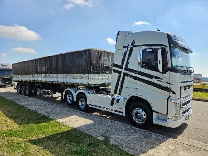 Volvo FH 500 6x2 Globetrotter Ano 21 Euro 5 Baixo km + 4 Eixo Noma Ano 24 0km 13.5 x 1.80