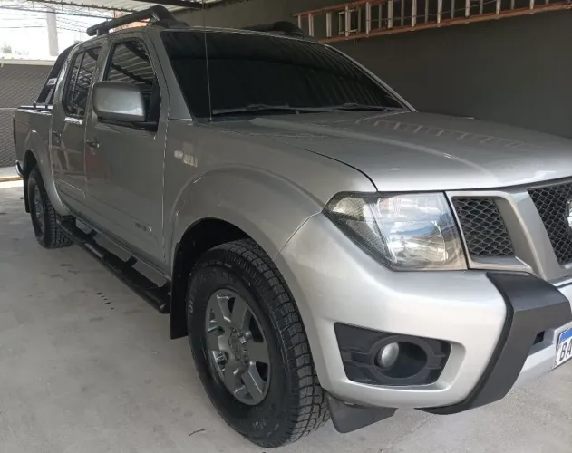 Nissan Frontier SV AT. CD 4X4 2.5 TB Dies. Aut. 2016