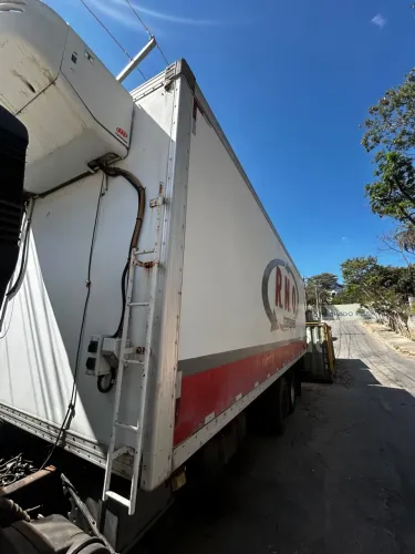 BAÚ CÂMARA FRIA 16 PALLETS 