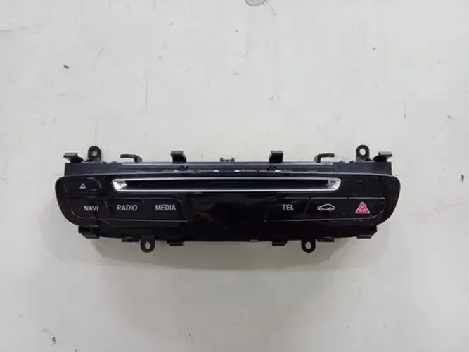 Pisca Alerta Comandos Mercedes C300 Estate 2.0 2017 3925 Preto