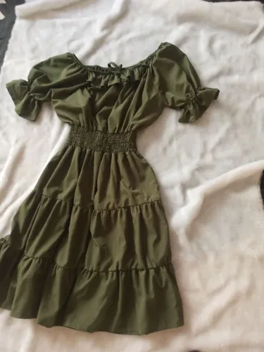 Por. 60. -  Vestido Feminino 