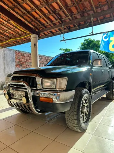 Toyota Hilux CD SRV 4X4 3.0 8V 116cv TB Diesel 2002