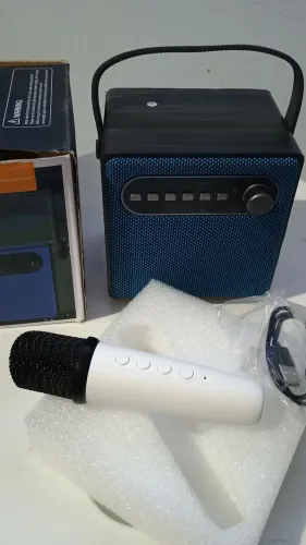 Caixa de Som, Com Microfone