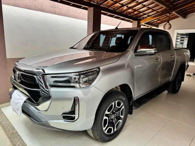 Toyota Hilux CD SRX 4X4 2.8 TDI 16V Diesel Aut. 2022