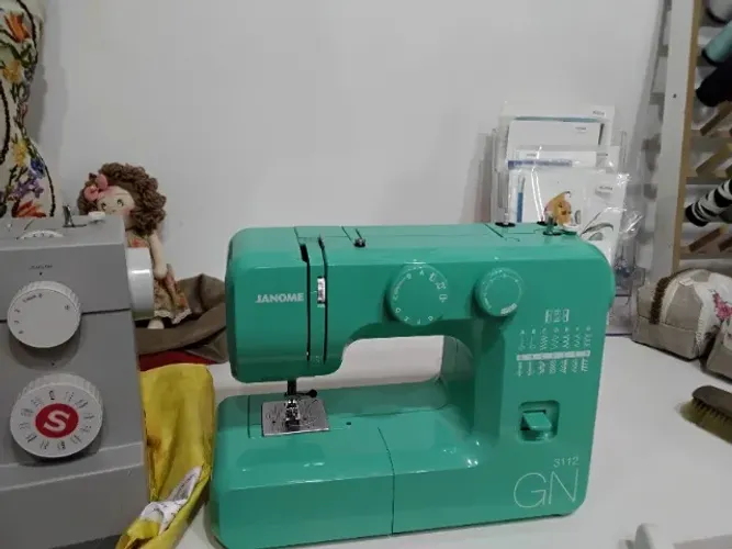 Máquina de COSTURA