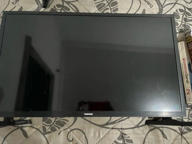 TV Samsung 32 polegadas com defeito na tela