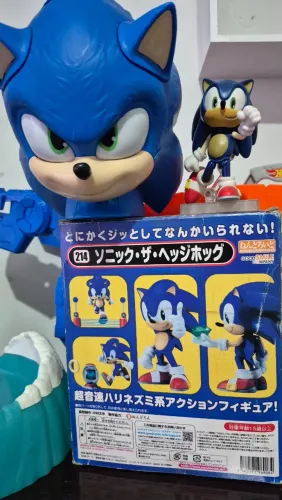 Sonic Nendoroid + Balde de pipoca sonic