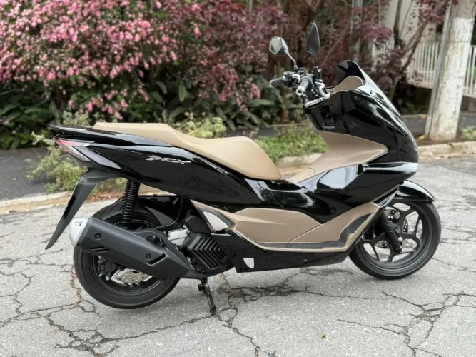 PCX DLX ABS ano 2026 BAIXA KM = 0km