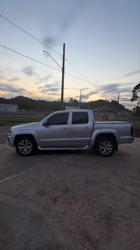 Volkswagen Amarok Comfor. CD 2.0 TDI 4X4 Dies. Aut. 2020