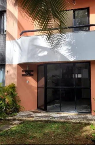 VILLAGE DUPLEX 02 QUARTOS COM DEPENDENCIA COMPLETA EM PATAMARES