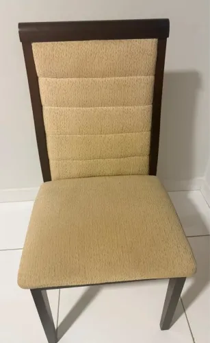 02 Cadeiras de madeira para mesa de jantar 