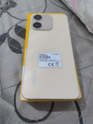 Note 70 semi novo sem marcas de uso