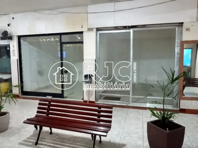 Imóvel para venda possui 13 metros quadrados em Vila Isabel - Rio de Janeiro - RJ