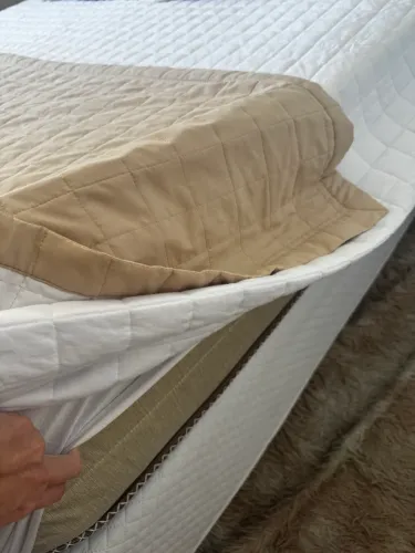 Cama Casal Box 1,60 por 2 m