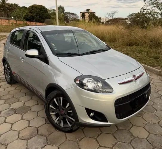 Fiat Palio Attractive 1.0 EVO Fire Flex 8V 5P 2017