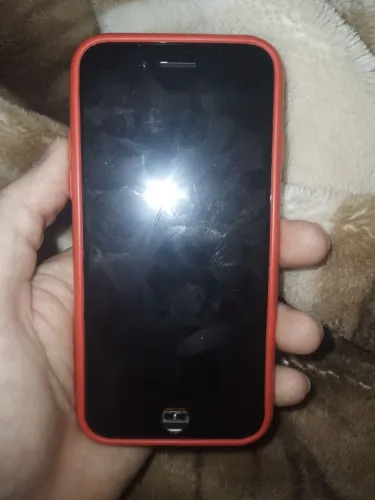 Vendo iPhone 8 com defeito