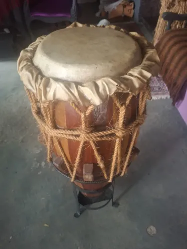 ATABAQUE DE CORDA TAMANHO MÉDIO.