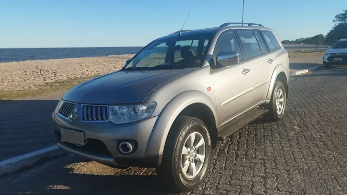 Mitsubishi Pajero Dakar HPE 3.2 4X4 T.I Dies 5P AUT 2012