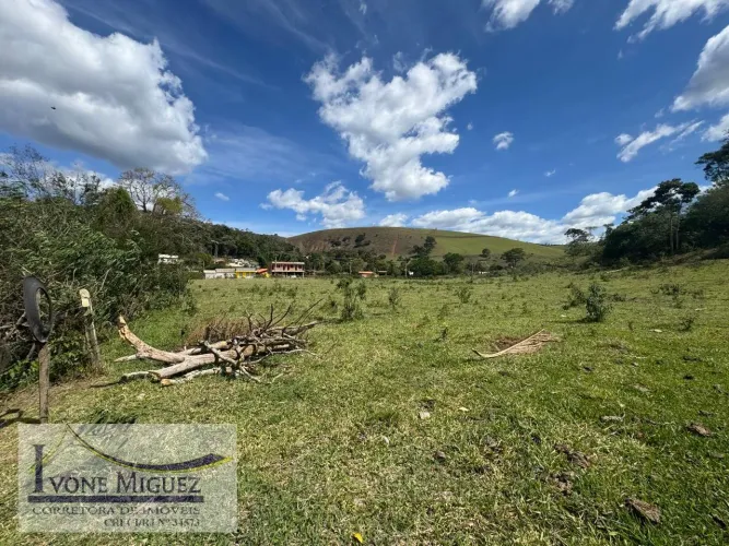 Terreno em Coqueiros - Paty do Alferes