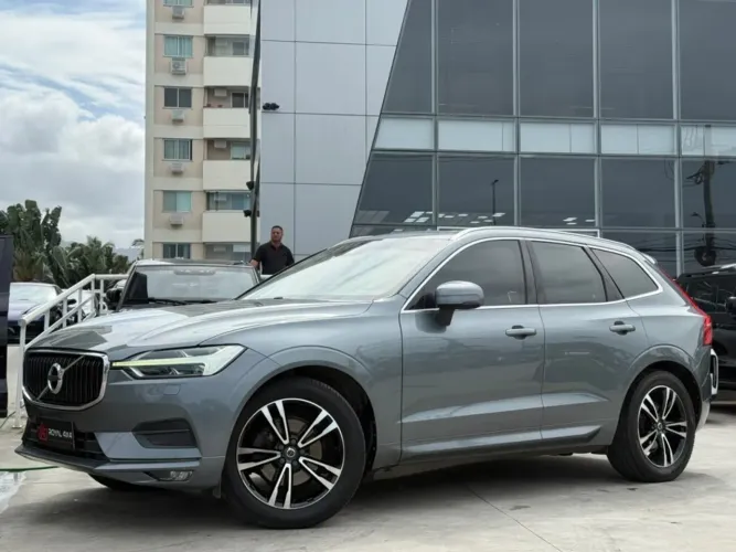 Volvo XC-60 XC 60 D-5 Momentum 2.0 AWD Diesel 5P 2018