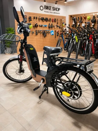 Bicicleta elétrica vendo ou troco