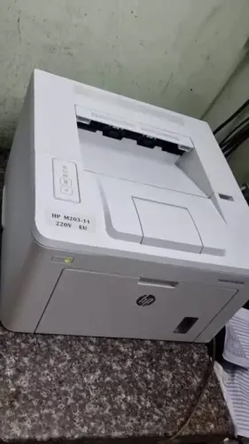 Impressora Hp laser m203 em perfeitas condições com garantia de 6 meses,