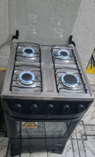 Fogão miller semi-novo funcionando perfeitamente valor $380 reais