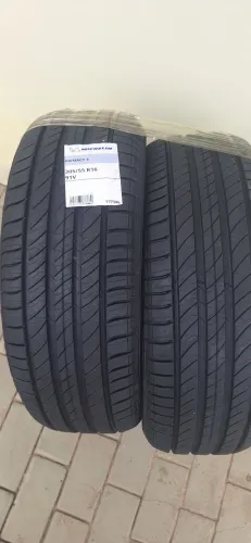 Pneu Michelin aro 16.    205 x 55