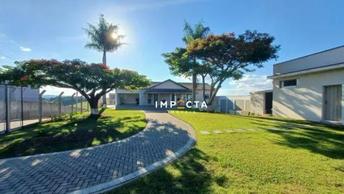 Chácara com 5 dormitórios à venda, 2320 m² por R$ 1.400.000,00 - Ipiranga - Pouso Alegre/M