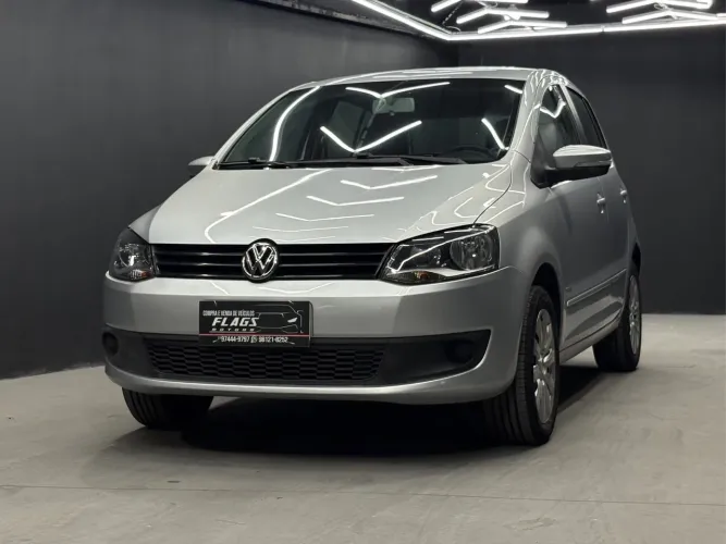 Volkswagen Fox 1.6 MI Total Flex 8V 5P 2013