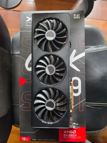 AMD Radeon RX 7700XT Gaming XFX SPEEDSTER QICK
