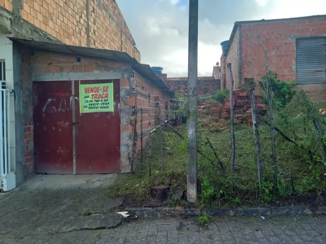 Terreno no Bairro Santos Dumont