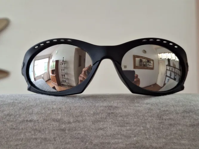 OCULOS  OAKLEY