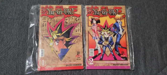 Yu-Gi-Oh! Mangás Volume 1 e 2