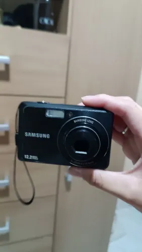 Câmera digital ES60