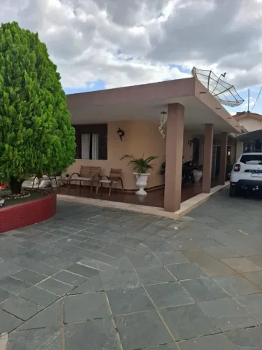 VENDO CASA 5 QUARTOS - SENHOR DO BONFIM - BAHIA