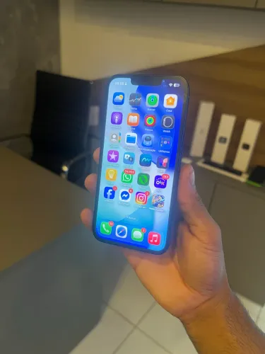 IPhone 13 256gb azul escuro todo original