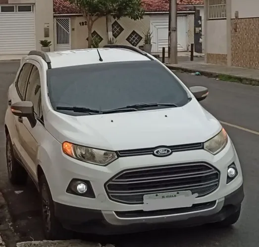 Ford Ecosport Freestyle 1.6 16V Flex 5P 2015