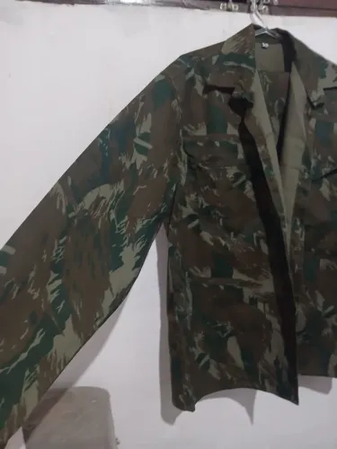 Gandola com calça do exército