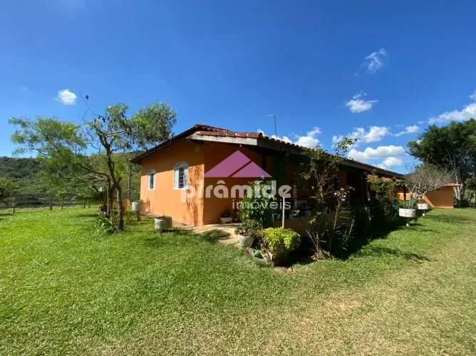 Chácara com 2 dormitórios à venda, 110000 m² por R$ 1.450.000,00 - Cunha - Cunha/SP