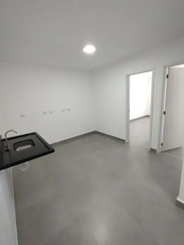 Apartamento com 2 Quarto(s) e 1 banheiro(s) para Alugar, 40 m² por R$ 1600 / Mês