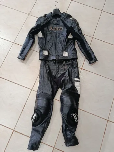 Kit macacão x11 completo muito novo 